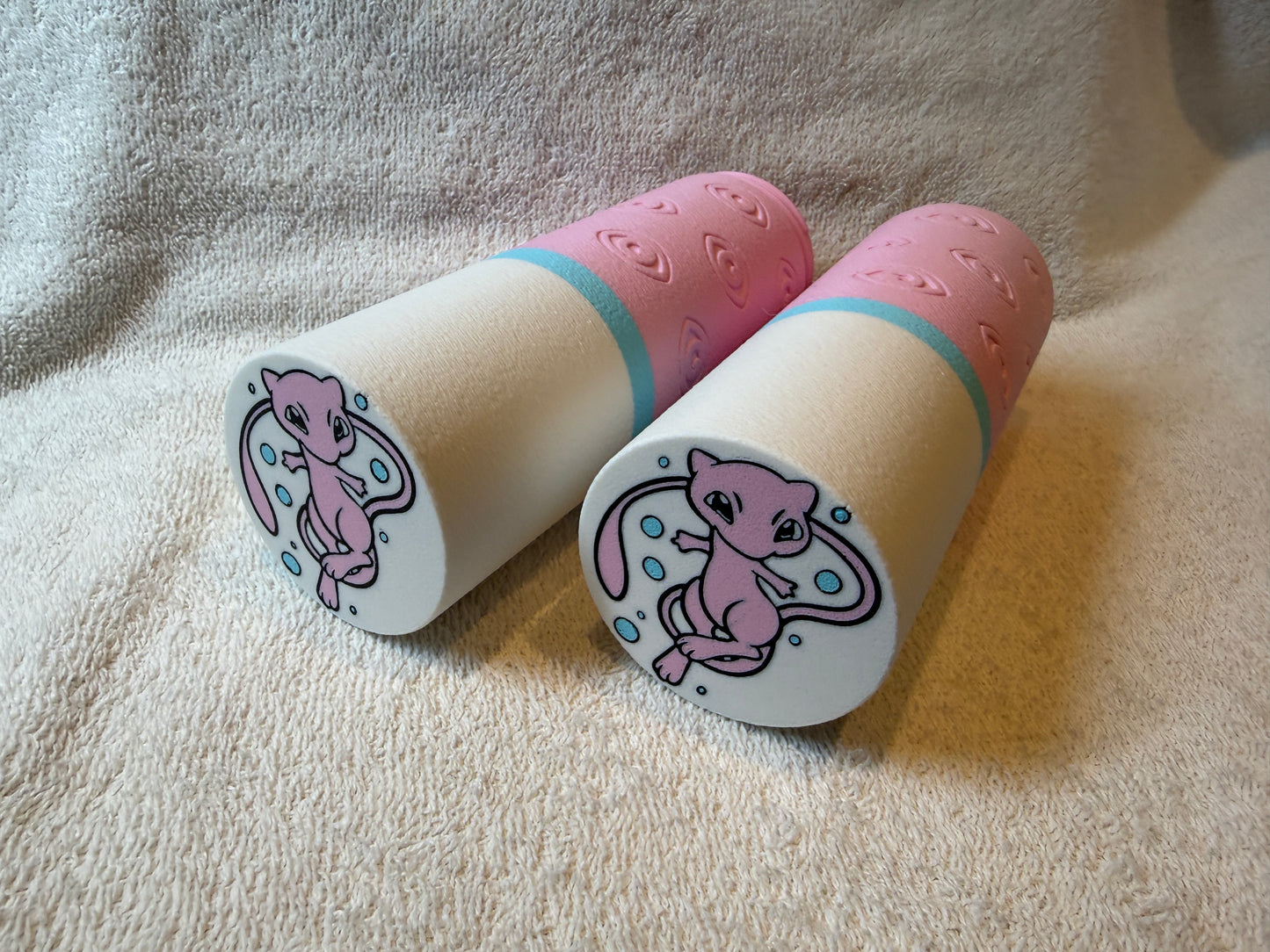 Mu‑Inspired TCG Playmat Tube – Protection, Storage & Travel Case